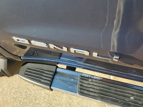 Certified 2022 GMC Sierra 1500 Denali image 39