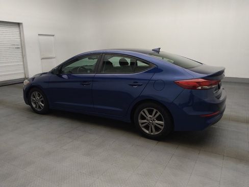 Used 2017 Hyundai Elantra SE FWD image 3