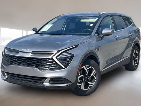 Used 2024 Kia Sportage LX FWD image 1