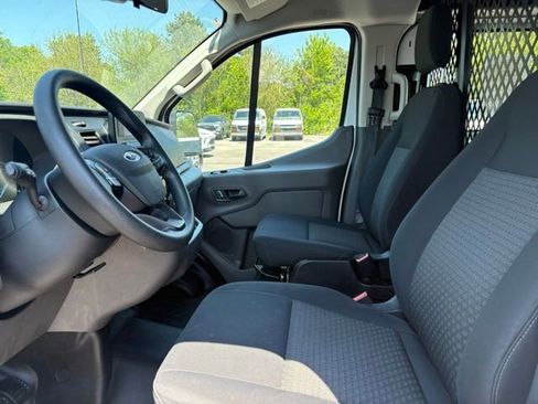 Used 2024 Ford Transit 250 Low Roof w/ Exterior Upgrade Package RWD image 28