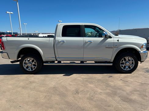 Used 2017 RAM 2500 Limited image 7