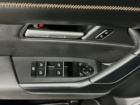 Used 2025 MAZDA CX-50 AWD 2.5 Hybrid w/ Cargo Package image 15