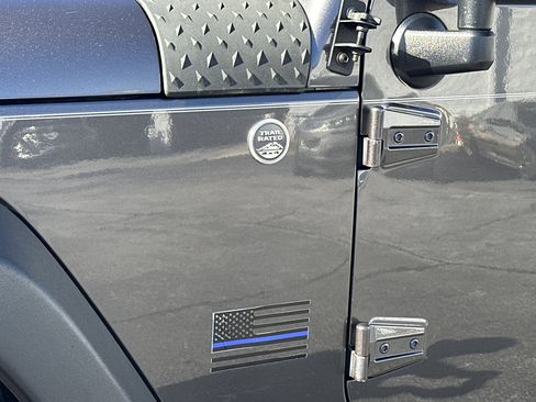 Used 2014 Jeep Wrangler Sport image 15