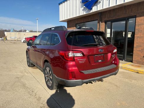 Used 2016 Subaru Outback 2.5i Limited image 3