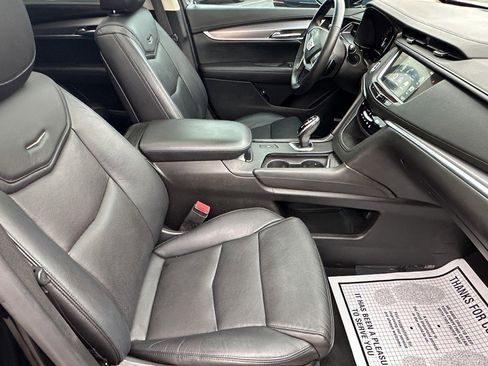 Used 2019 Cadillac XT5 Luxury image 18