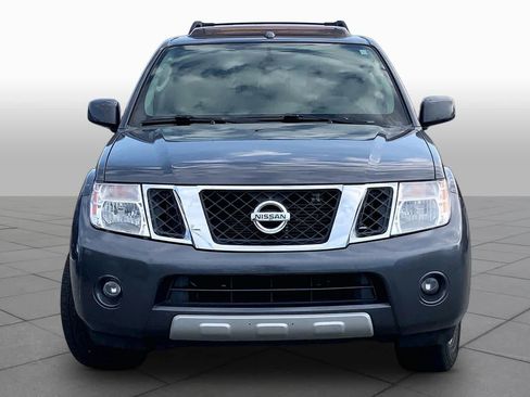 Used 2012 Nissan Pathfinder LE w/ DVD Entertainment Pkg RWD image 3