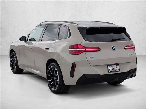 Used 2025 BMW X3 xDrive30 w/ M Sport Package AWD/4WD image 8