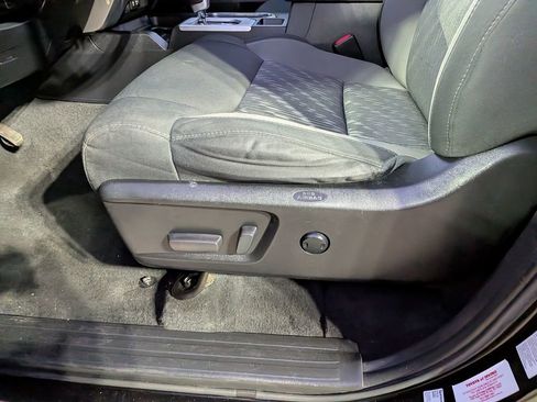 Used 2020 Toyota Tundra SR5 image 17