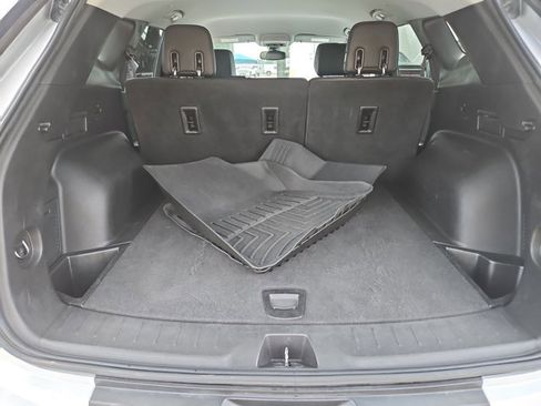 Used 2021 Chevrolet Blazer LT FWD image 14