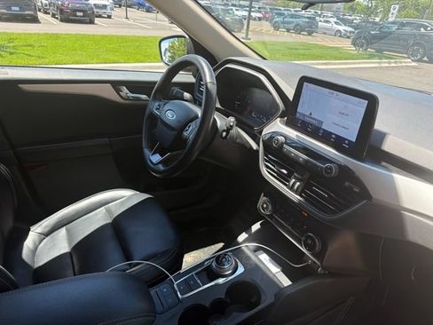 Used 2020 Ford Escape SEL AWD/4WD image 19