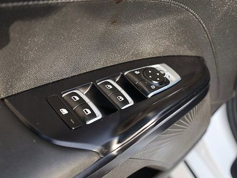 Used 2023 Kia K5 GT-Line image 20