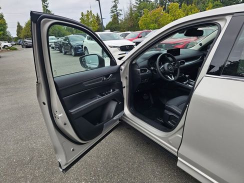 New 2025 MAZDA CX-5 AWD 2.5 S w/ Premium Plus Pkg image 21