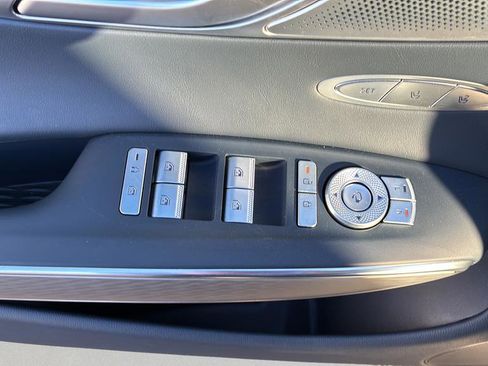 New 2026 Genesis GV70 2.5T Sport Prestige AWD/4WD image 25
