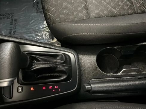 Used 2022 Kia Rio S FWD image 12