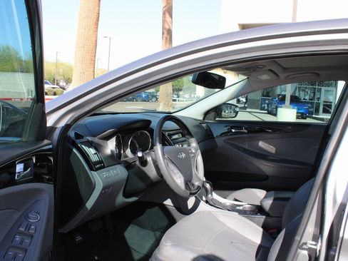 Used 2012 Hyundai Sonata Limited image 10