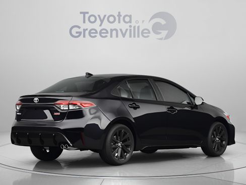 Used 2024 Toyota Corolla LE FWD image 4
