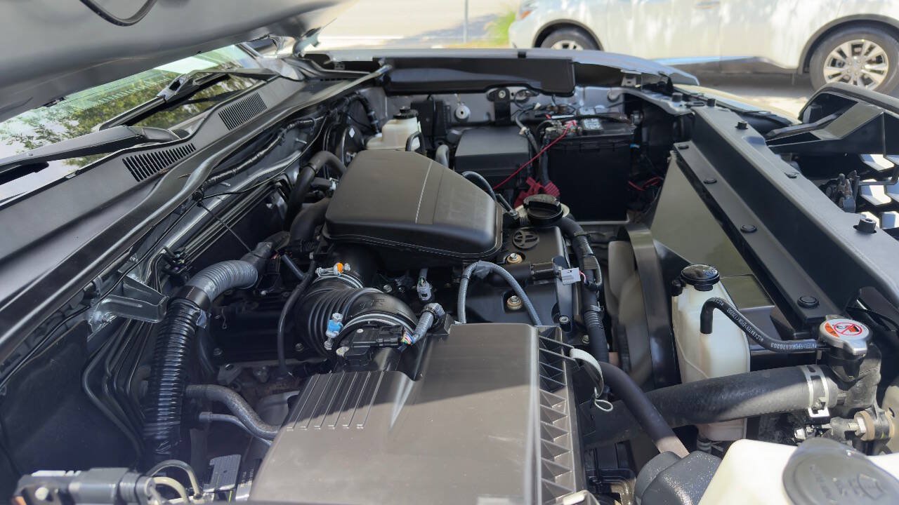 Used 2017 Toyota Tacoma SR w/ SR Convenience Package RWD image 24