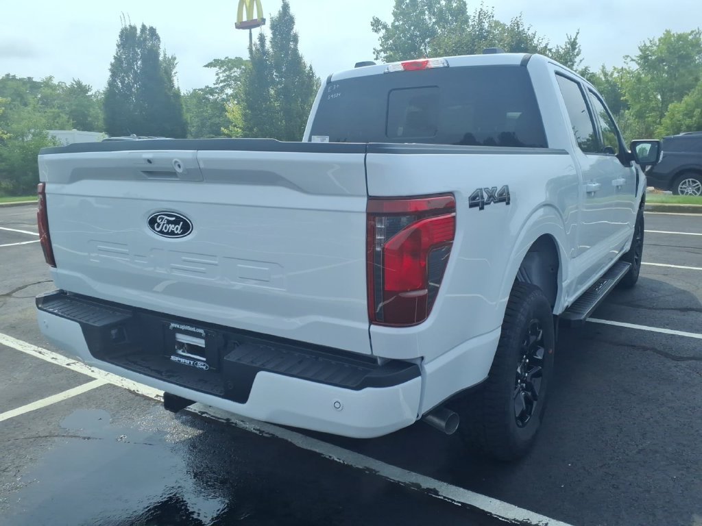 New 2026 Ford F150 XLT w/ Equipment Group 302A MID AWD/4WD image 4