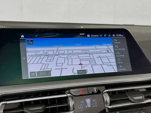 Used 2022 BMW 430i Convertible image 28