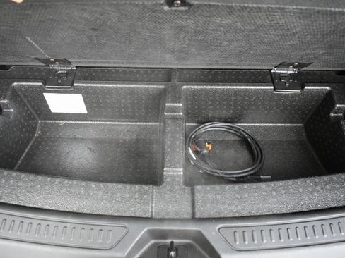 Used 2020 GMC Acadia AT4 image 41