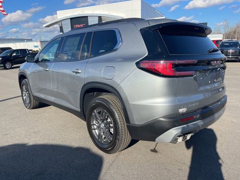 New 2026 GMC Acadia Elevation image 3
