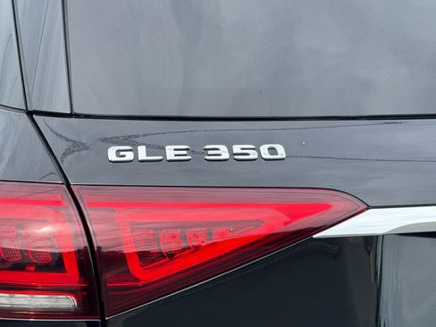 Used 2023 Mercedes-Benz GLE 350 w/ Premium Package image 27
