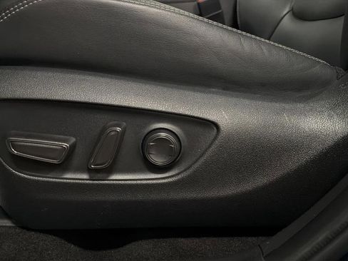 Used 2023 Toyota RAV4 XLE Premium FWD image 15