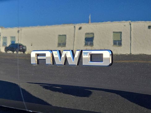 Used 2020 GMC Terrain SLT w/ Preferred Package image 29