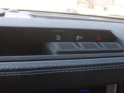 Used 2025 Ford Bronco Outer Banks AWD/4WD image 30