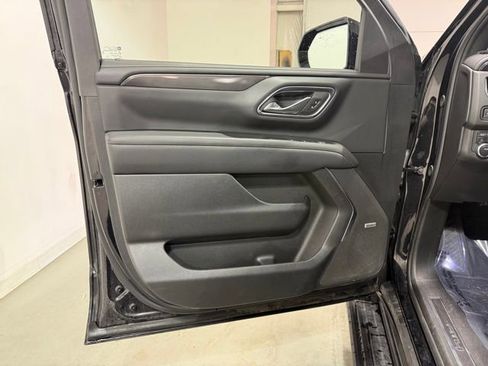 Certified 2024 GMC Yukon AT4 w/ Technology Package AWD/4WD image 12