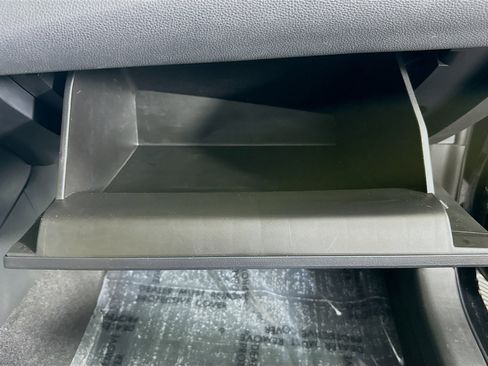 Used 2023 Toyota Corolla LE image 32