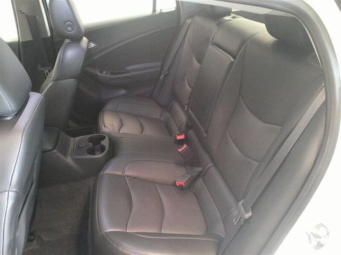 Used 2018 Chevrolet Volt LT w/ LT Driver Confidence Package image 27