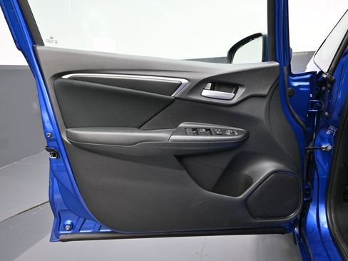 Used 2019 Honda Fit LX image 30