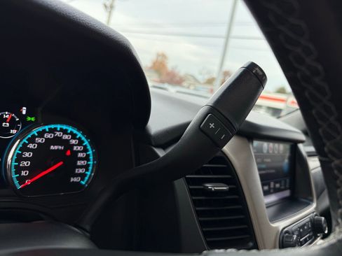 Used 2018 GMC Yukon Denali image 54