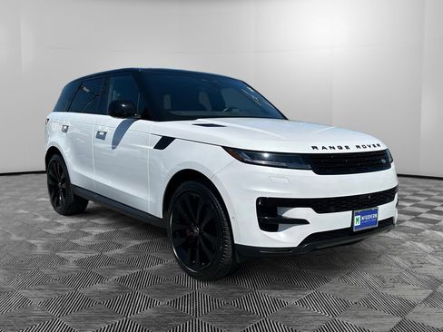 Used 2024 Land Rover Range Rover Sport SE AWD/4WD image 7