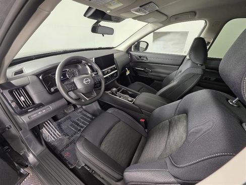 New 2026 Nissan Pathfinder SV AWD/4WD image 33