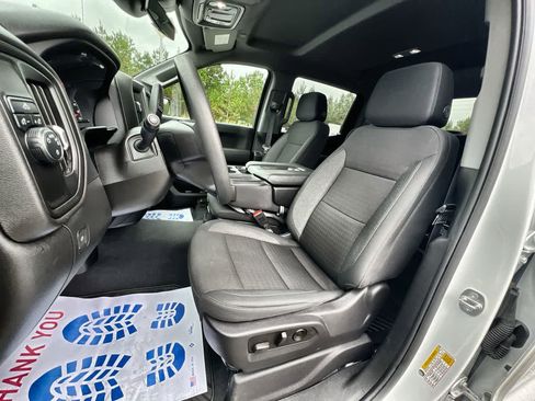 Used 2024 Chevrolet Silverado 1500 Custom image 18