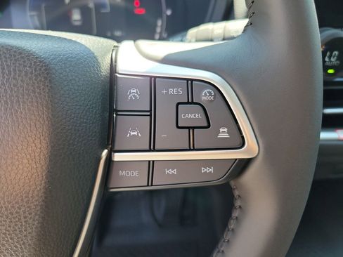 New 2026 Toyota Grand Highlander XLE FWD image 22