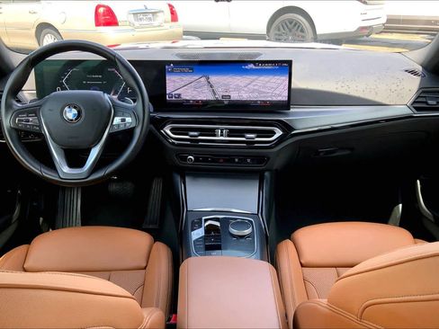 Used 2023 BMW 230i Coupe w/ Convenience Package RWD image 16