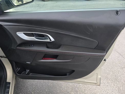 Used 2011 Chevrolet Equinox LT AWD/4WD image 28