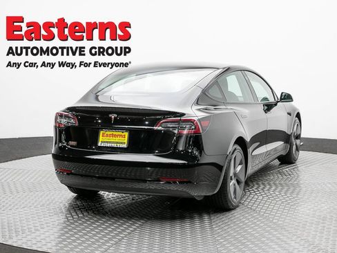 Used 2023 Tesla Model 3 Standard Range RWD image 5