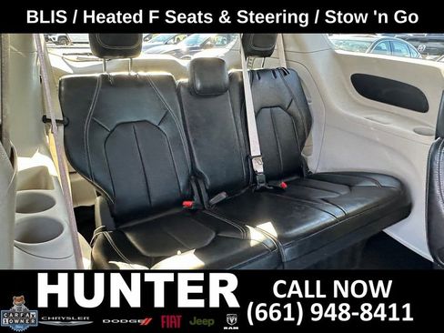 Used 2024 Chrysler Pacifica Touring-L FWD image 17