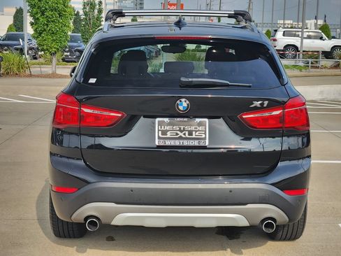 Used 2017 BMW X1 xDrive28i AWD/4WD image 6