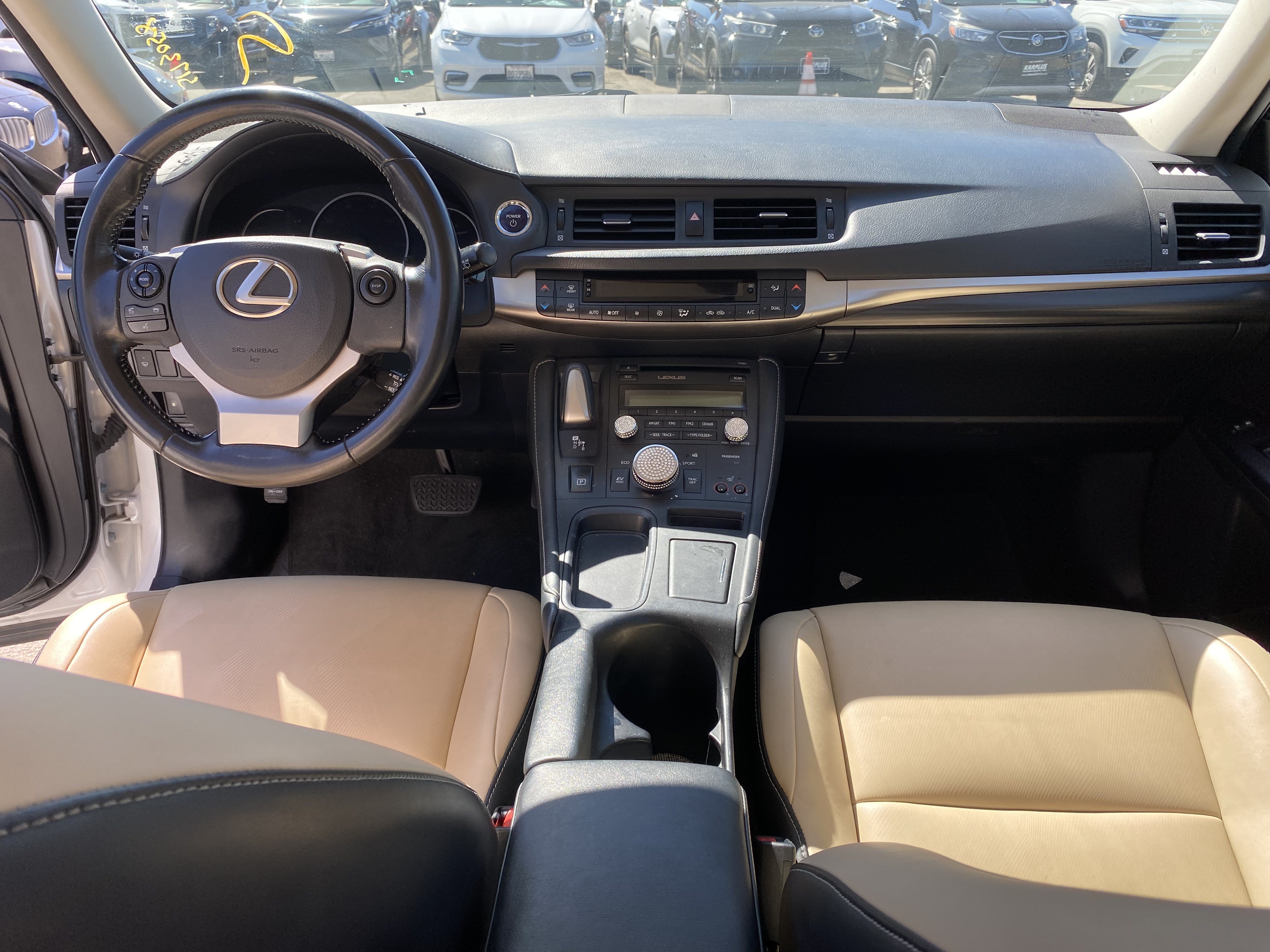 Used 2017 Lexus CT 200h w/ Seat Comfort Package FWD image 20