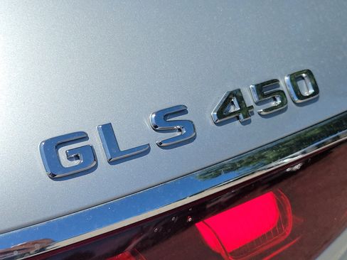 Certified 2026 Mercedes-Benz GLS 450 4MATIC image 6