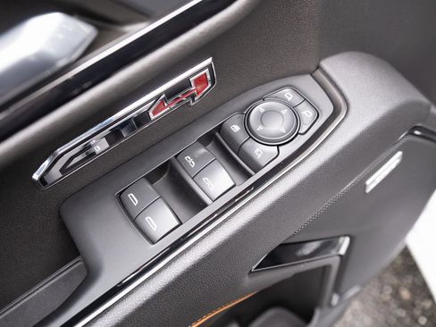 Used 2023 GMC Sierra 1500 AT4 w/ Technology Package image 16