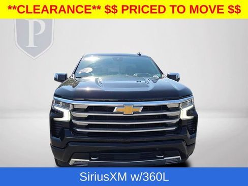 Certified 2024 Chevrolet Silverado 1500 High Country w/ High Country Premium Package AWD/4WD image 14