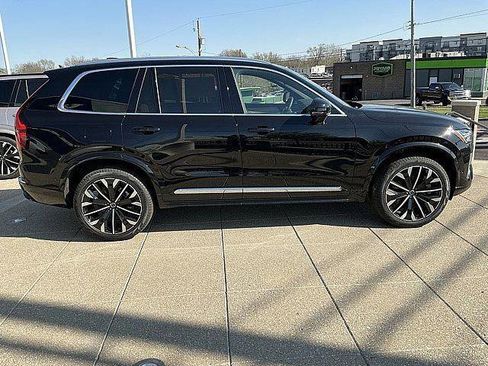 New 2026 Volvo XC90 T8 Plus w/ Protection Package Premier AWD/4WD image 7