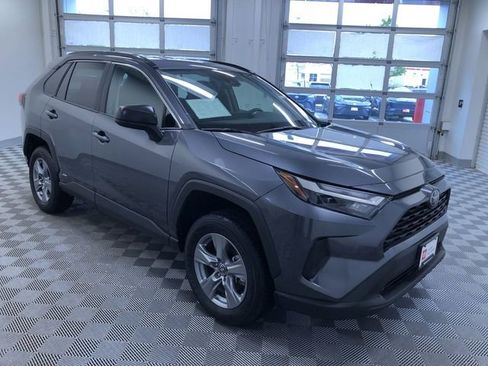 Certified 2025 Toyota RAV4 LE AWD/4WD image 36