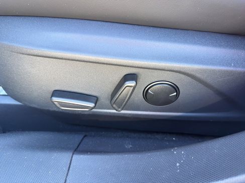 Used 2025 Ford Mustang Mach-E Select w/ Comfort Package Lite image 19